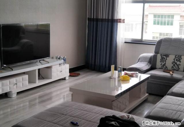建材市场西门附近 精装三居室 新装修 房东带家具家电急租 - 房屋出租 - 房屋租售 - 庆阳分类信息 - 庆阳28生活网 qingyang.28life.net