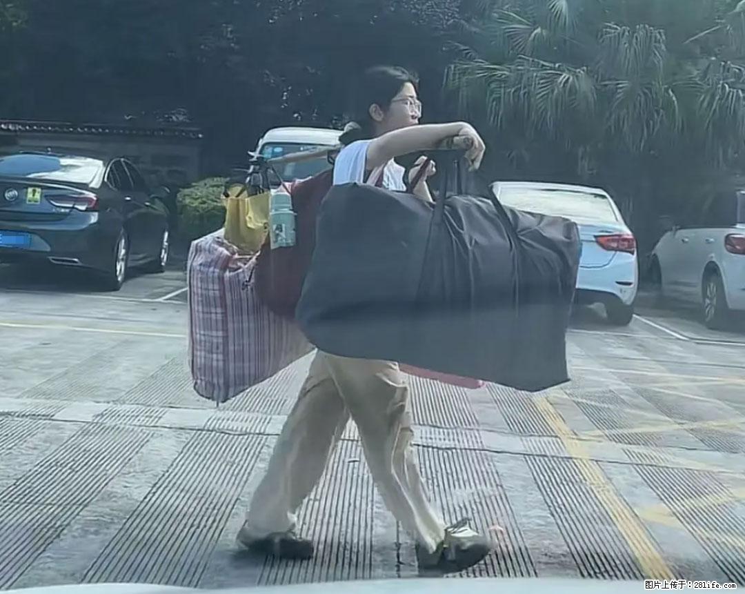全网追的“扁担女孩”，找了一份暑假工，时薪12元 - 庆阳生活资讯 - 庆阳28生活网 qingyang.28life.net